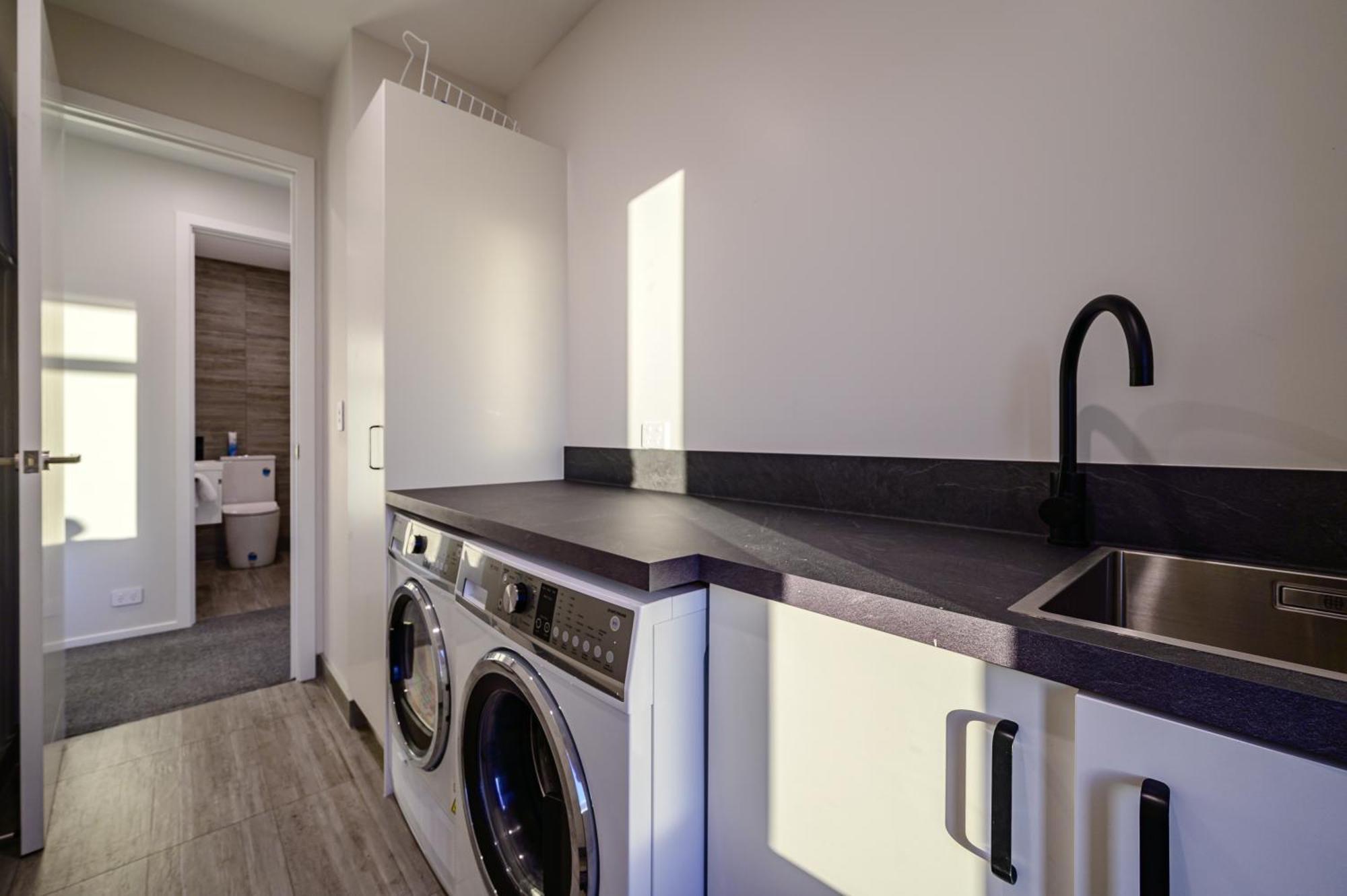 31 On Boundary Villa Twizel Bagian luar foto